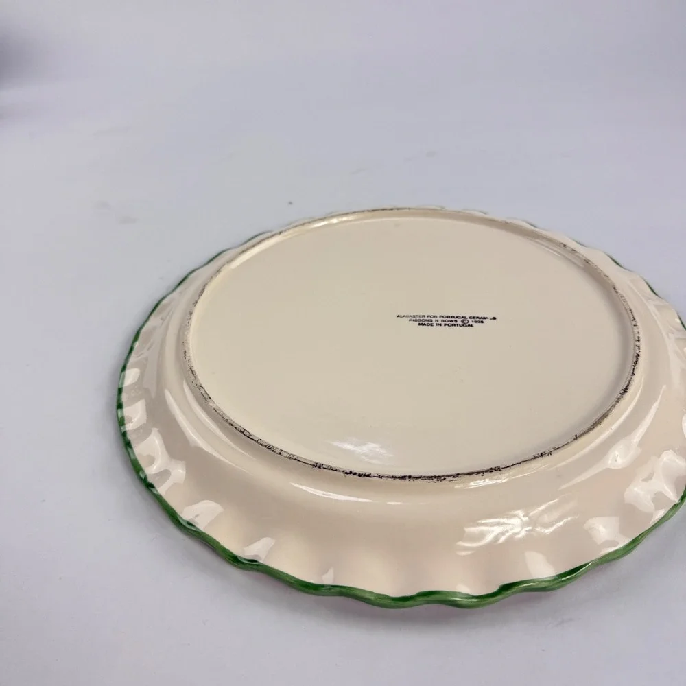 Portugal Ceramics Ribbons N‎ Bows Christmas Cake Dome Platter Vintage 1998 Gift